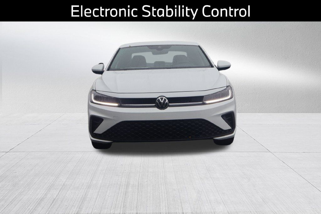 Used 2026 Volkswagen Jetta Sport FWD image 9