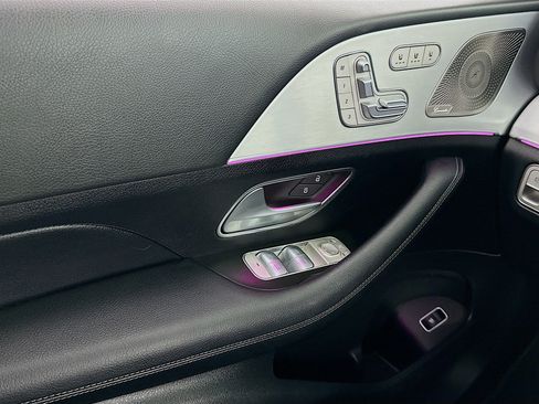 Used 2024 Mercedes-Benz GLE 350 4MATIC w/ AMG Line Exterior image 15