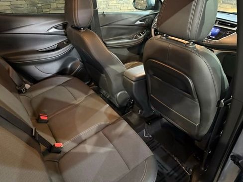 Used 2020 Buick Encore GX Preferred w/ Cold Weather Comfort Package image 31