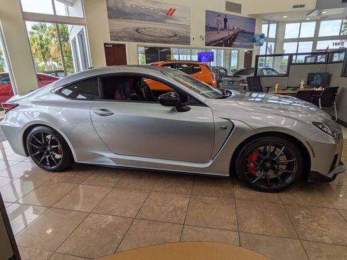 Used 2025 Lexus RC F Final Edition image 4