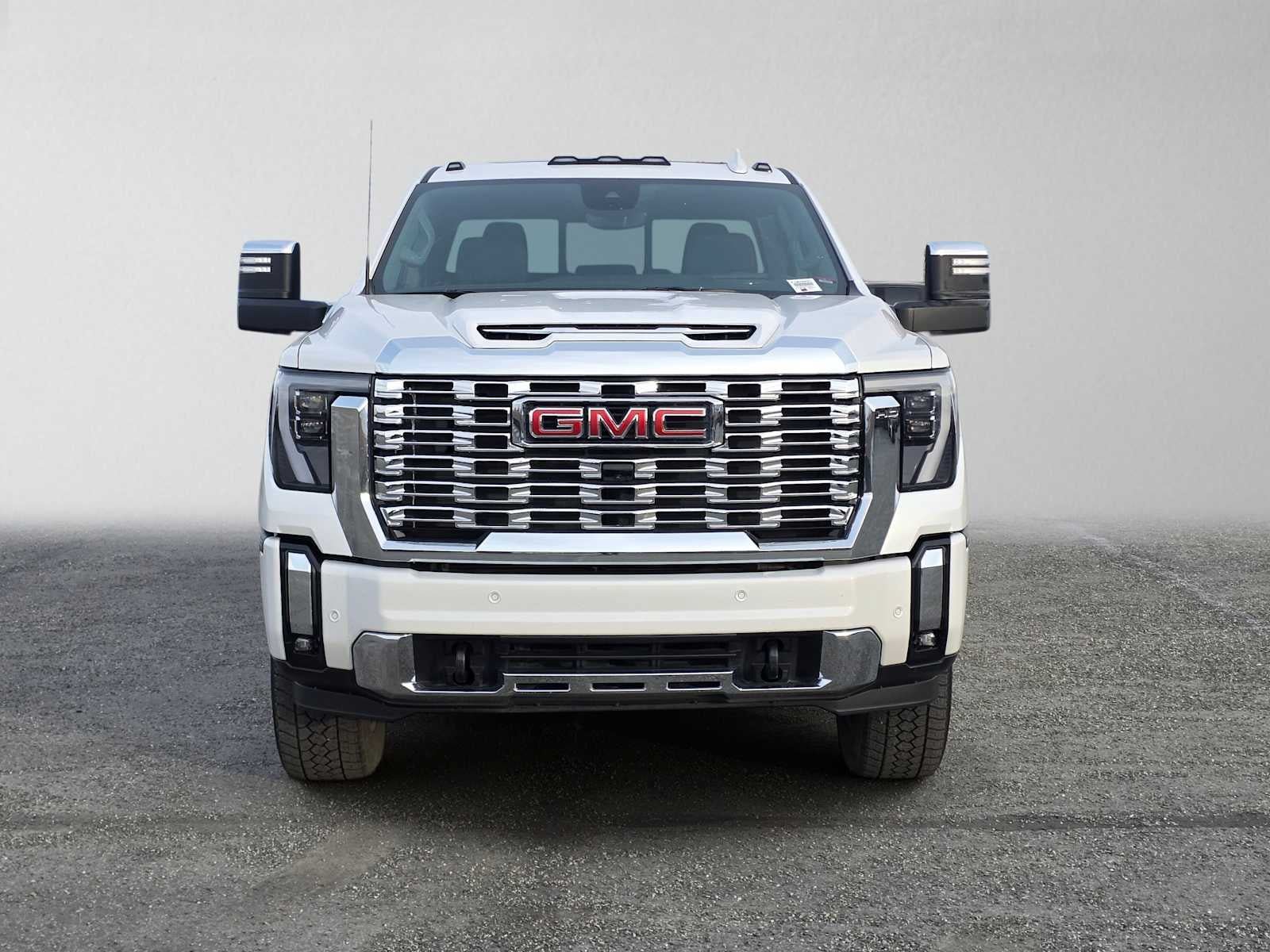 Certified 2025 GMC Sierra 2500 Denali w/ Denali Reserve Package AWD/4WD image 8