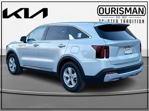 New 2026 Kia Sorento LX image 3