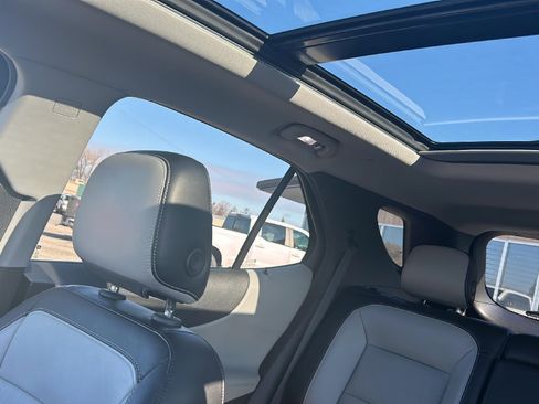 Used 2020 Chevrolet Equinox Premier image 21