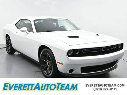 Used 2019 Dodge Challenger SXT