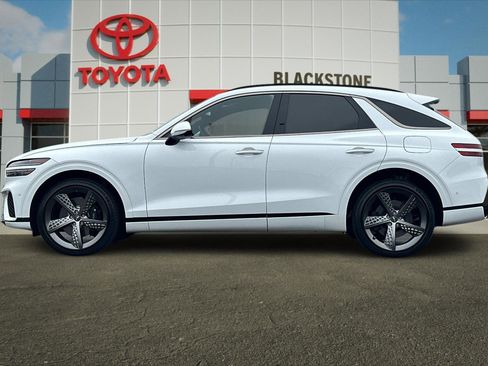 Used 2024 Genesis GV70 2.5T w/ Sport Prestige Package image 6