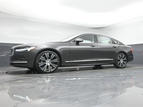 Used 2023 Volvo S90 B6 Ultimate w/ Protection Package Premier AWD/4WD image 13