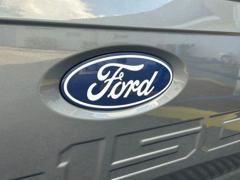 Used 2024 Ford F150 XLT w/ Mobile Office Package image 28