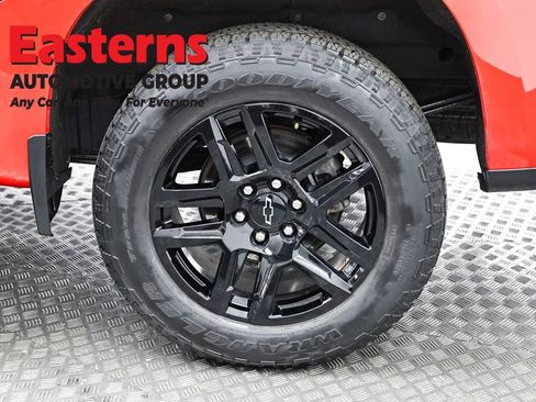 Used 2023 Chevrolet Silverado 1500 Custom w/ Rally Edition AWD/4WD image 33