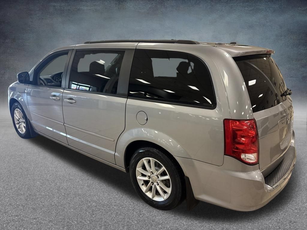 Used 2015 Dodge Grand Caravan SXT w/ UConnect Hands-Free Group FWD image 4