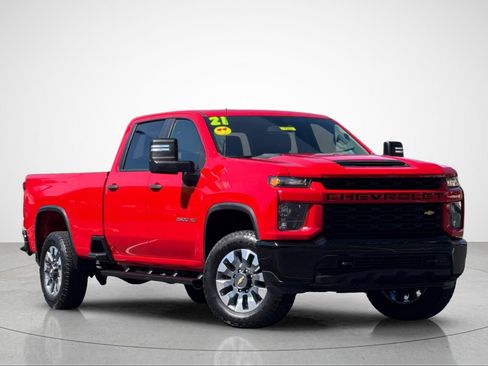 Used 2022 Chevrolet Silverado 2500 Custom w/ Custom Convenience Package RWD image 2