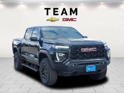 New 2026 GMC Canyon Elevation w/ Convenience Package