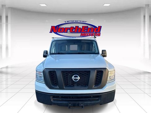 Used 2021 Nissan NV 2500 S image 9