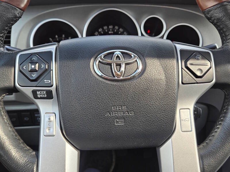 Used 2016 Toyota Sequoia Platinum AWD/4WD image 22