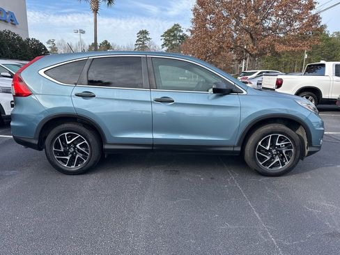 Used 2016 Honda CR-V SE image 2