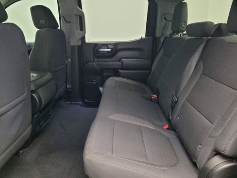 Used 2020 Chevrolet Silverado 1500 LT image 18