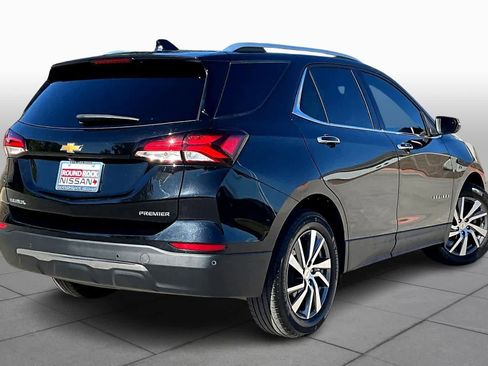 Used 2024 Chevrolet Equinox Premier image 12