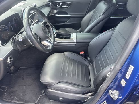 Used 2023 Mercedes-Benz C 300 Sedan image 5