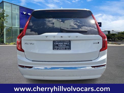 Certified 2024 Volvo XC90 B5 Core w/ Protection Package Premier image 6