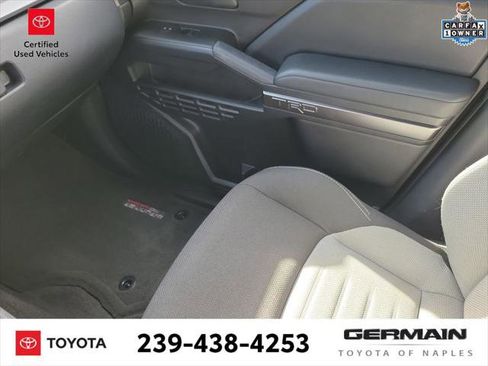 Certified 2025 Toyota 4Runner TRD Off-Road AWD/4WD image 28
