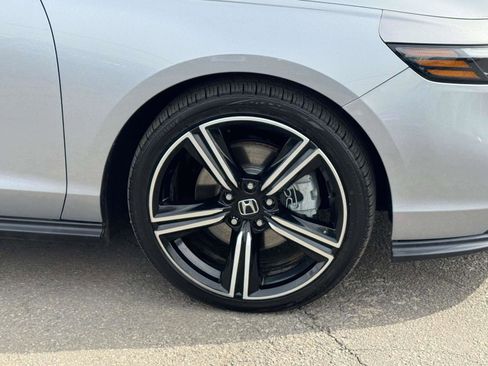 Used 2024 Honda Accord Sport image 6