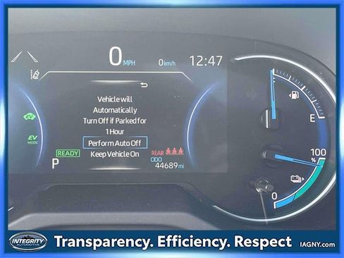 Used 2021 Toyota RAV4 SE image 27