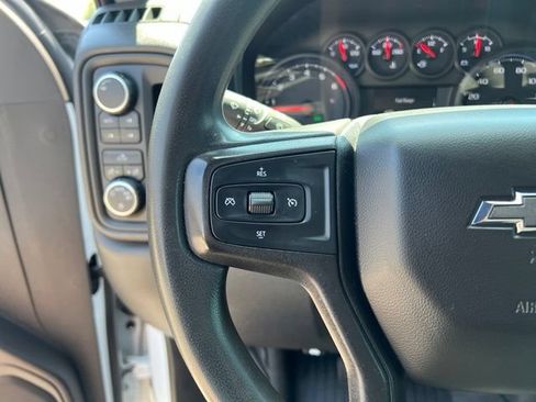 Used 2021 Chevrolet Silverado 1500 Custom Trail Boss AWD/4WD image 25
