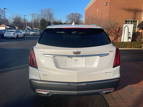 Used 2023 Cadillac XT5 Premium Luxury image 9