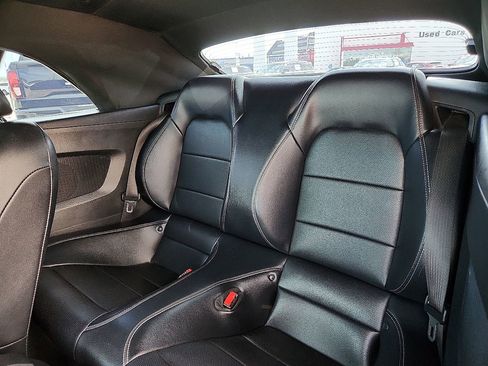 Used 2016 Ford Mustang Premium RWD image 5