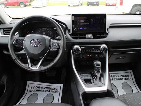 Used 2024 Toyota RAV4 XLE w/ Convenience Package AWD/4WD image 10