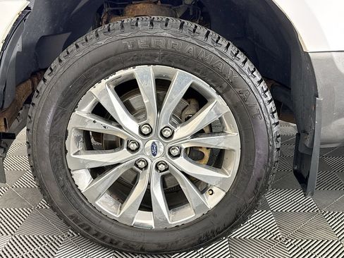 Used 2017 Ford F150 XLT w/ Equipment Group 301A Mid image 35