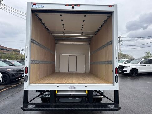 New 2027 Ford E-450 and Econoline 450 Super Duty w/ Power Equipment Group RWD image 8