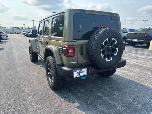 Used 2025 Jeep Wrangler Unlimited Rubicon 4xe AWD/4WD image 12