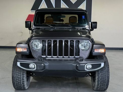 Used 2022 Jeep Gladiator Sport AWD/4WD image 2