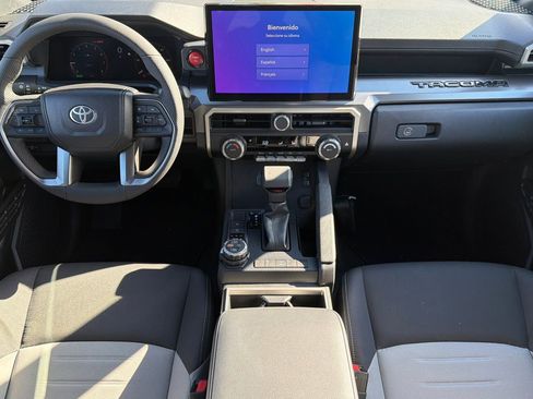 Used 2026 Toyota Tacoma TRD Off-Road image 9