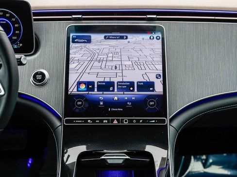 Used 2023 Mercedes-Benz EQE 500 4MATIC Sedan image 11