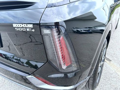 Used 2026 Cadillac Optiq Sport 2 w/ LPO, Floor Liner Package AWD/4WD image 11