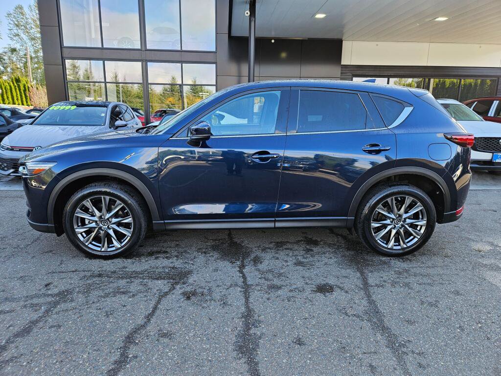 Used 2019 MAZDA CX-5 Signature AWD/4WD image 2
