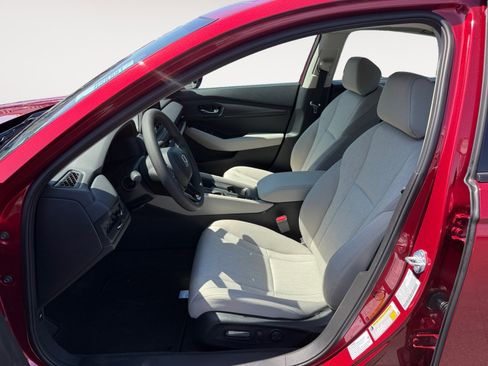 New 2025 Honda Accord SE image 10