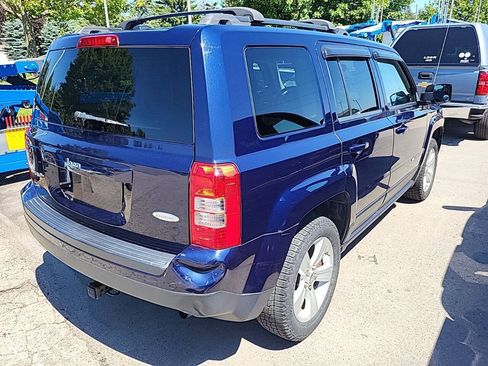 Used 2015 Jeep Patriot Latitude w/ Sun/Sound Group AWD/4WD image 6
