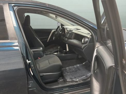 Used 2018 Toyota RAV4 XLE w/ Plus Extra Value Package FWD image 22