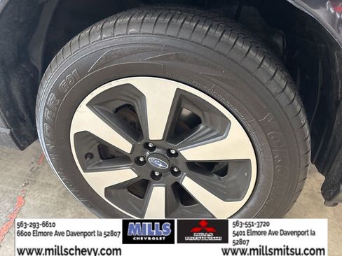Used 2017 Subaru Forester 2.5i Limited w/ Popular Package #2 AWD/4WD image 19