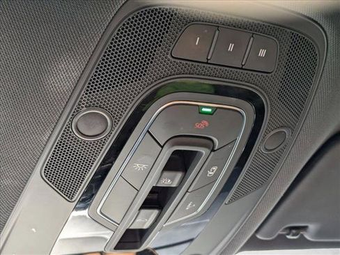 Used 2019 Audi Q5 2.0T Premium Plus w/ Premium Plus Package image 15