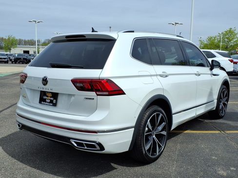 Used 2024 Volkswagen Tiguan SEL R-Line AWD/4WD image 12