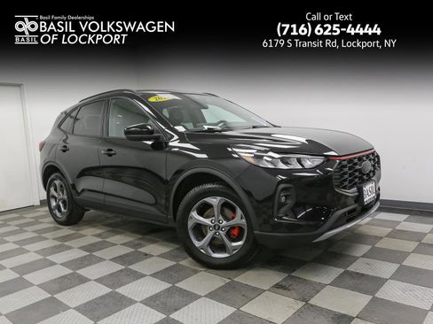 Used 2025 Ford Escape ST-Line Select w/ Tech Pack #1 image 1