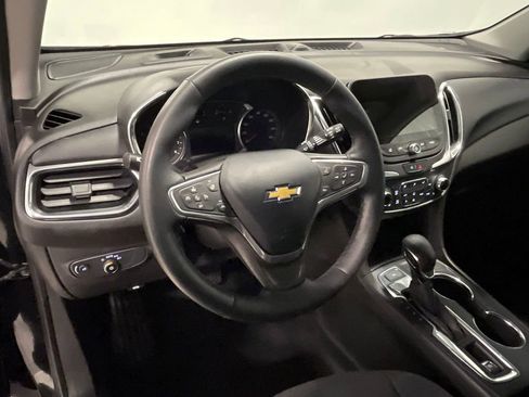 Used 2023 Chevrolet Equinox LT image 20