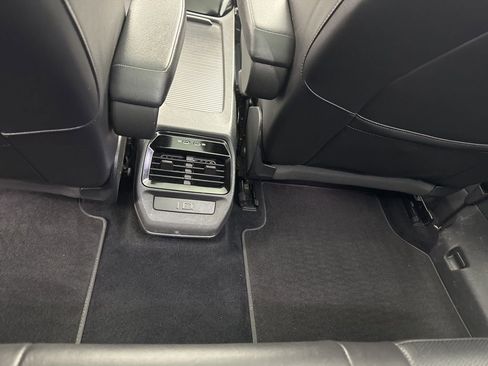 Used 2021 Volkswagen ID.4 1st Edition image 30