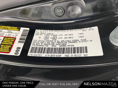 Used 2022 Toyota Tacoma TRD Off-Road image 54