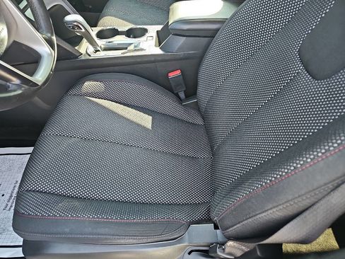 Used 2014 Chevrolet Equinox LT w/ Driver Convenience Package image 14