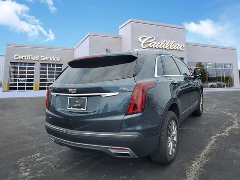 Used 2021 Cadillac XT5 Premium Luxury AWD/4WD image 3