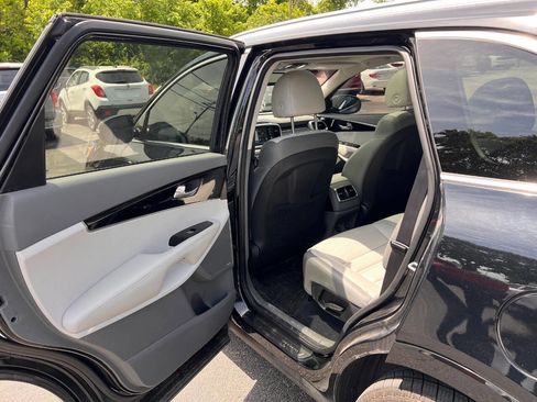 Used 2020 Kia Sorento SX AWD/4WD image 22